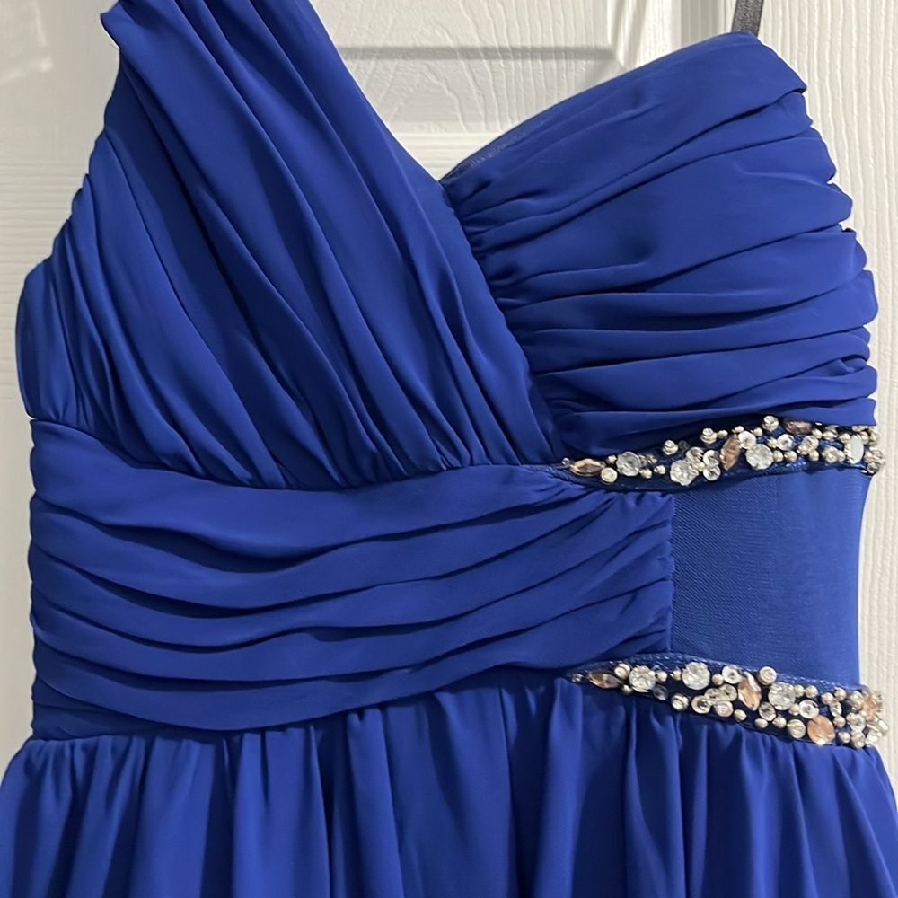 Dress - Picture 3 of 5